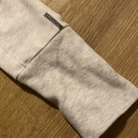 Mondetta long hoodie zip up jacket. Medium heather gray. - Picture 6 of 13